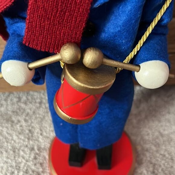 Christmas Scrooge or Caroler Wooden Nutcracker Shelf Sitter- Approx 5” by 15” - Picture 5 of 13